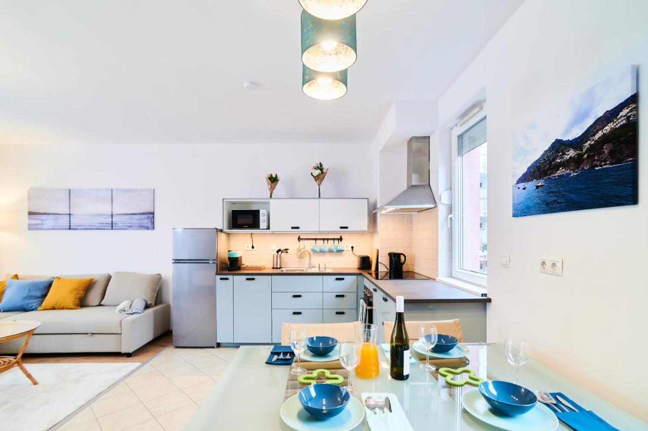Feel Home Deluxe Corvin # Free Parking # Ac # Elevator Budapest Exterior foto